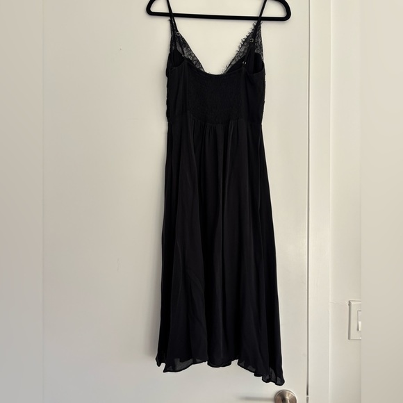Cami NYC Dresses & Skirts - (Last call) Cami NYC Lace Silk Dress